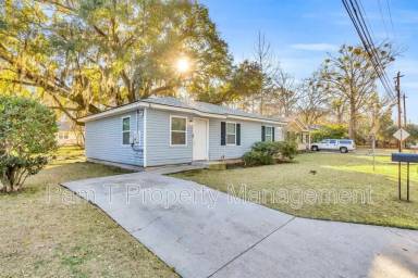 Main picture of 1925 Cowan Ave
