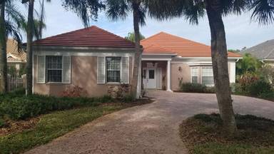 Main picture of 21 Saint John Blvd