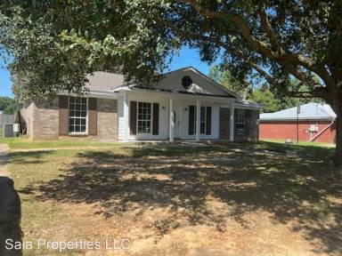 Main picture of 21713 College Ave