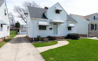 Main picture of 5021 E 115th St