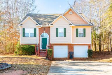 Main picture of 370 Butler Bridge Cir