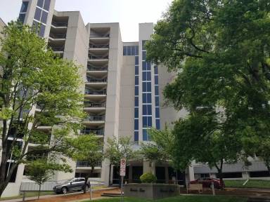 Main picture of University Square Condominiums