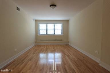 Main picture of 555 W Arlington Apartments