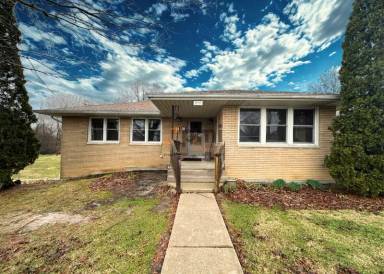 Main picture of 856 Hope St