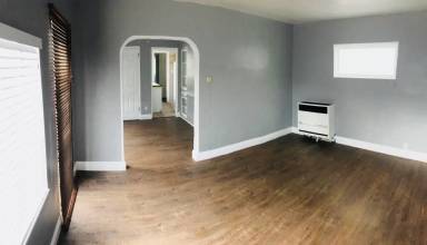 Main picture of 2879 Mission Blvd