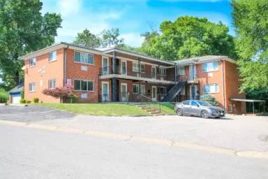 Main picture of 751 Chamberlain Pl