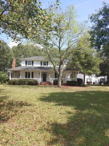Main picture of 4785 Lexington Rd