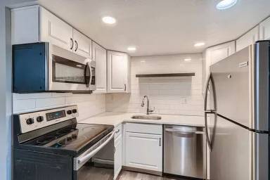 Main picture of 4670 W Nevada Pl