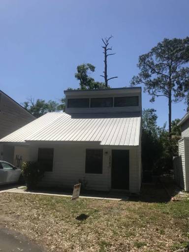 Main picture of 3545 Raintree Way