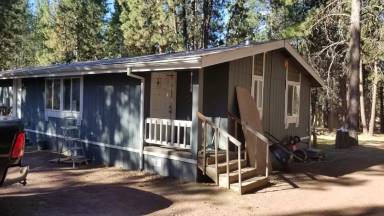 Main picture of 60131 Crater Rd