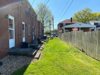 Main picture of Savor Court