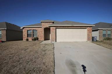 Main picture of 2943 Saint Bernard Dr