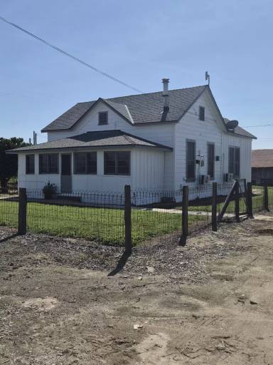 Main picture of 10395 Avenue 384