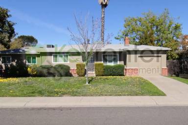 Main picture of 1121 27th Ave