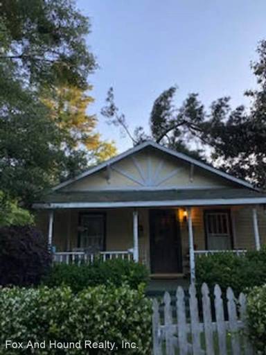 Main picture of 1128 Carpenter Ln