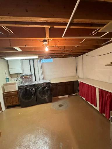 Main picture of 1513 5 1/2 Ave NE