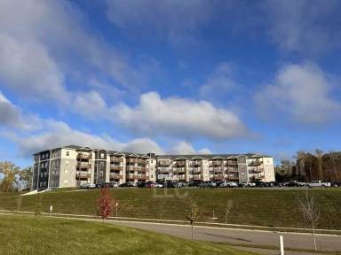 Main picture of Ridgeview Apartments
