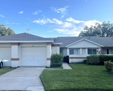 Main picture of 543 Azinger Cir