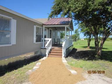Main picture of 1430 County Road 697