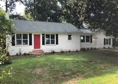 Main picture of 207 N Shelby St