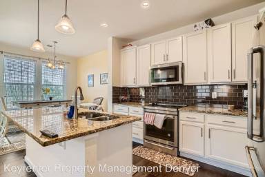 Main picture of 8906 E Caley Way
