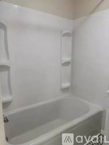 Main picture of 13 Newfound St