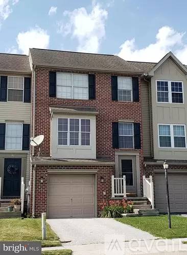 Main picture of 92 Sara Ln
