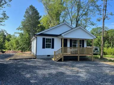 Main picture of 117 Buster Ln