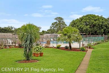 Main picture of 3751 S Hopkins Ave