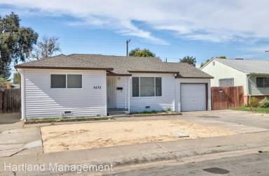Main picture of 5672 Sampson Blvd