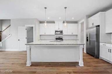 Main picture of 2505 Conland Pl