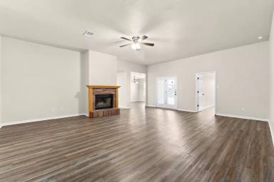 Main picture of 6501 Alvin Dr