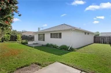 Main picture of 1077 Offshore St