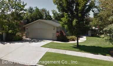 Main picture of 1377 NE Tucson Way