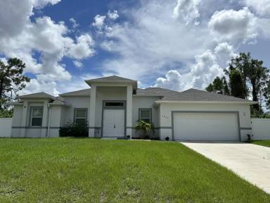 Main picture of 3837 17th St W