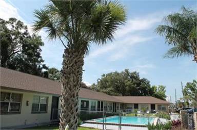 Main picture of 1031 Columbia Ave