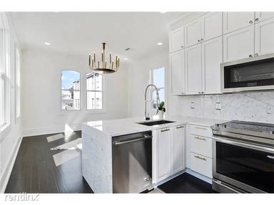 Main picture of 3523 Chestnut St