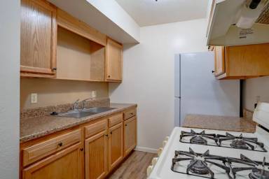 Main picture of Tanglewood Apartments