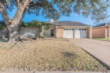 Main picture of 6815 Marta Dr