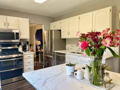 Main picture of 6524 Farmingdale Ct