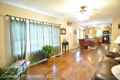 Main picture of 126 N Wildwood Dr
