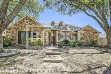 Main picture of 4910 Vagas Dr