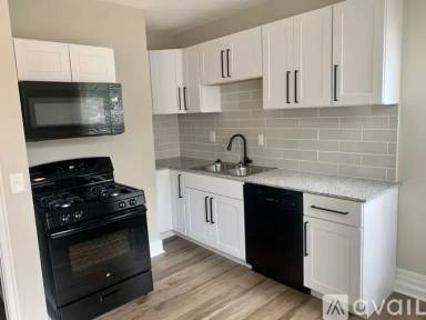 Main picture of 445 Westcott St