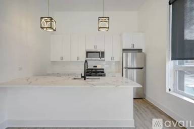 Main picture of 4731-4735 N Western Ave Apartments