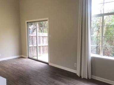 Main picture of 5301 Lovell Ave