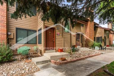 Main picture of 424 Wright St