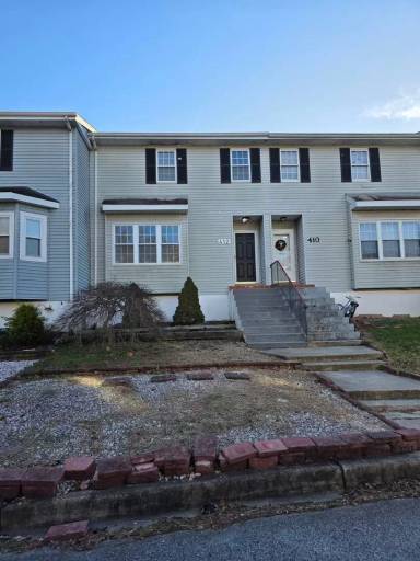 Main picture of 412 3rd St