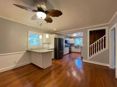Main picture of 622 E 5th Ave