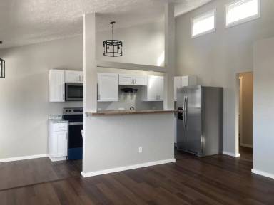 Main picture of 1337 Medfra St