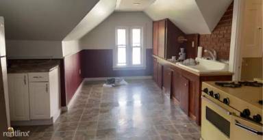 Main picture of 61 Wilson Ave